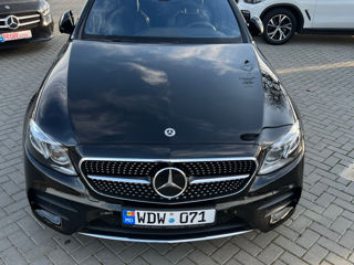 Mercedes E-Class foto 8