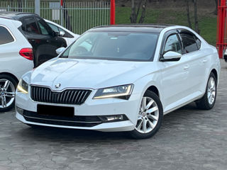 Skoda Superb foto 5