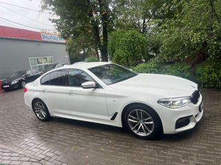 BMW 5 Series foto 2