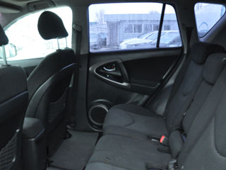 Toyota Rav 4 foto 14