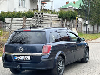 Opel Astra foto 4