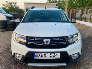 Dacia Sandero Stepway foto 2