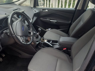 Ford C-Max foto 10