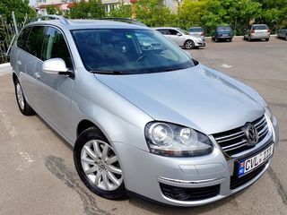 Volkswagen Golf foto 1