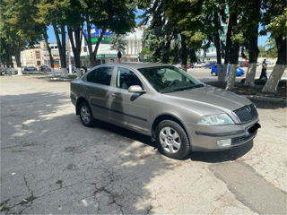 Skoda Octavia foto 2