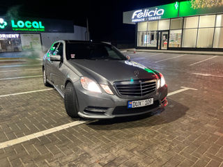 Mercedes E-Class foto 6