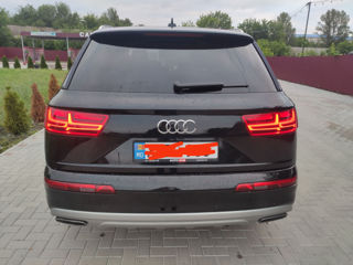 Audi Q7 foto 3