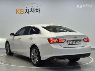 Chevrolet Malibu фото 2