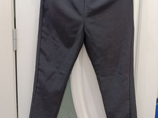 Pantaloni clasici S-M 100 lei