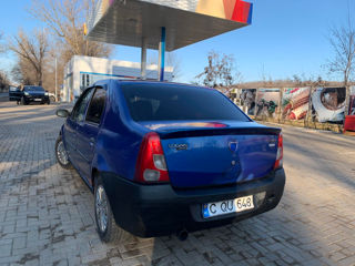 Dacia Logan foto 4