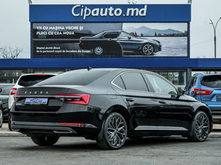 Skoda Superb foto 5