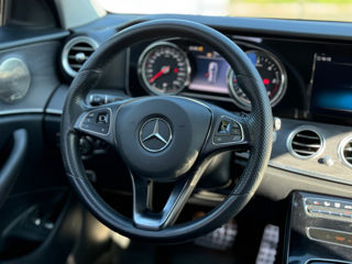 Mercedes E-Class foto 8