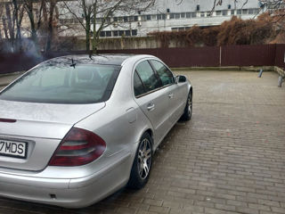 Mercedes C-Class foto 7