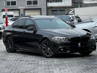 BMW 5 Series foto 4