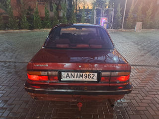 Mitsubishi Galant foto 6