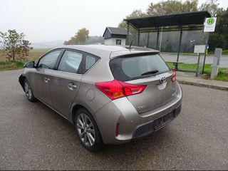 Toyota Auris foto 5