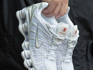 Nike Shox White Unisex foto 2