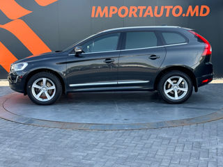 Volvo XC60 фото 8