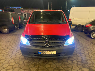 Mercedes Vito foto 2