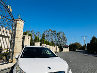 Peugeot 2008 foto 4