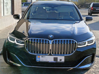 BMW 7 Series foto 2