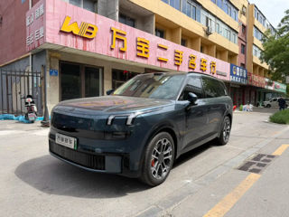 Lynk & Co 900, 2025 г.