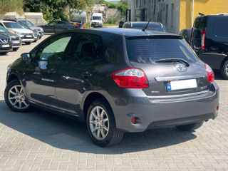 Toyota Auris foto 5