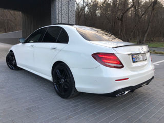 Mercedes E-Class foto 5