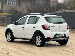 Dacia Sandero foto 4