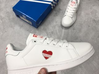 Adidas Stan Smith Heart Women's foto 1