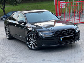 Audi A8 foto 4