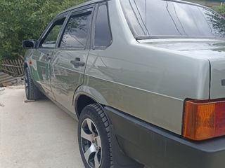 Lada / ВАЗ 21099 foto 5