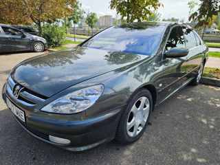 Peugeot 607