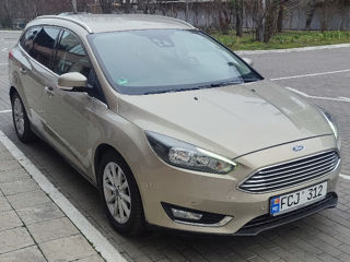 Ford Focus foto 3