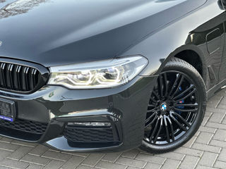 BMW 5 Series foto 14