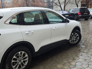 Ford Kuga foto 3