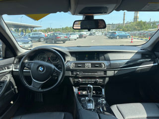 BMW 5 Series foto 10