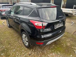 Ford Kuga foto 4