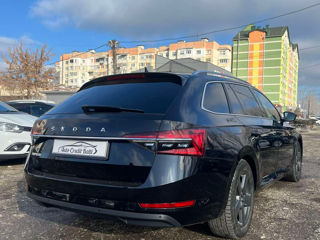 Skoda Superb foto 6