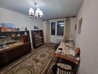 Apartament cu 3 camere, 65 m², Buiucani, Chișinău foto 8