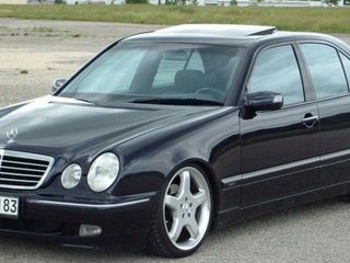 Mercedes E Класс