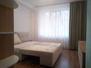 Apartament cu 2 camere, 55 m², Botanica, Chișinău foto 2