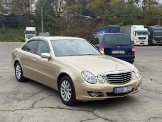 Mercedes E-Class foto 3