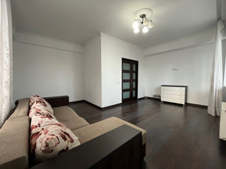 Apartament cu 2 camere, 77 m², Poșta Veche, Chișinău foto 10