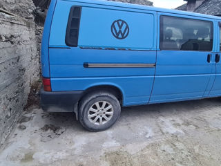 Volkswagen Transporter foto 6