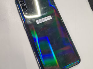 Samsung galaxy a50, 128gb. 400 lei display defect