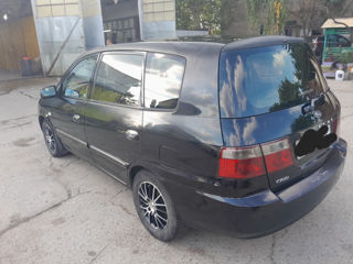 KIA Carens foto 7