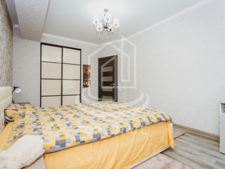 Apartament cu 2 camere, 128 m², Durlești, Chișinău foto 2
