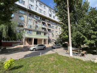 Apartament cu 1 cameră, 34 m², Buiucani, Chișinău foto 1