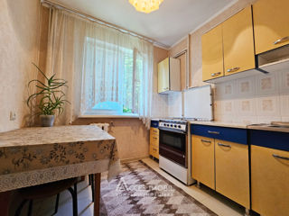 Apartament cu 2 camere, 45 m², Botanica, Chișinău foto 6